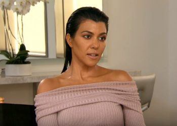 Kourtney Kardashian to Follow The Keto Diet Again
