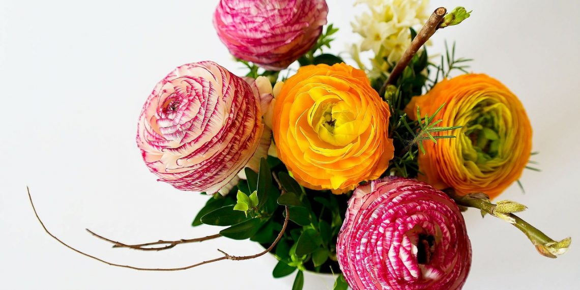 Flora Queen has made Sending Flowers to Loved ones easier now