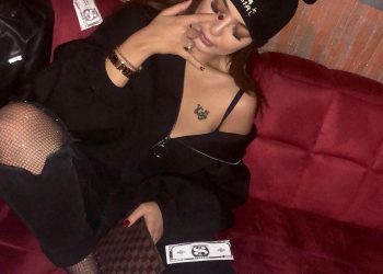 Ghita Mainich (@wolfie_bby), a Moroccan Model Who Turned The Internet Upside Down