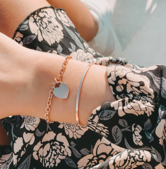 Quality And Efficiency With Enhanced Consumer Reach Have Elevated The Online Jewelry Store, Engelsinn To Be One Of The Best In The Business