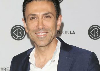 Want to transform your look naturally? Meet Kardashian’s Cosmetic Doctor: Simon Ourian, MD