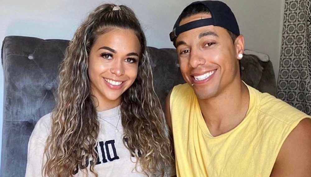 Versatile Artist, Aaron Fowkes, is in the News for his Energetic Performances in Multiple Niches