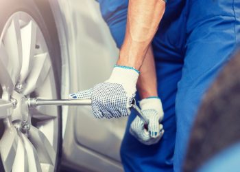 Experienced Technicians at Fantastik Auto Repair Use the Latest Techniques and Technologies to Repair the Damaged Vehicle