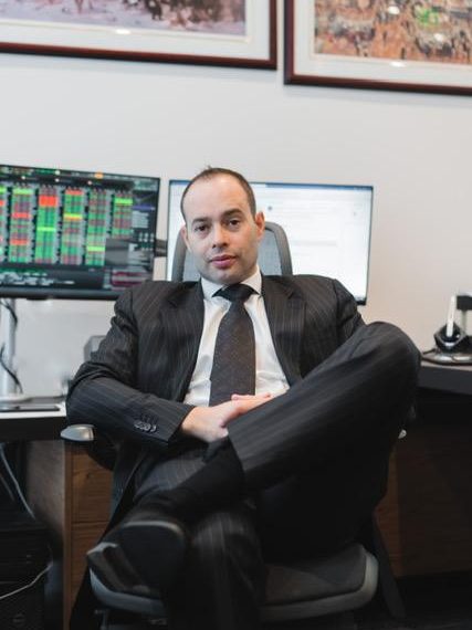 Kris Bortnovsky Spearheads Sakal Ventures, the Top Investment Fund for Pre-IPO Late Stage Investment