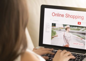 Digitization Helps Brands to Spread New Fashion Trends Like Fire