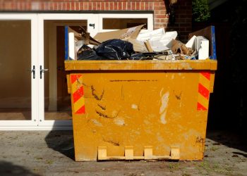 Skip Bin Hire Services Ensure Safe and Timely Removal of Waste from a Project Site