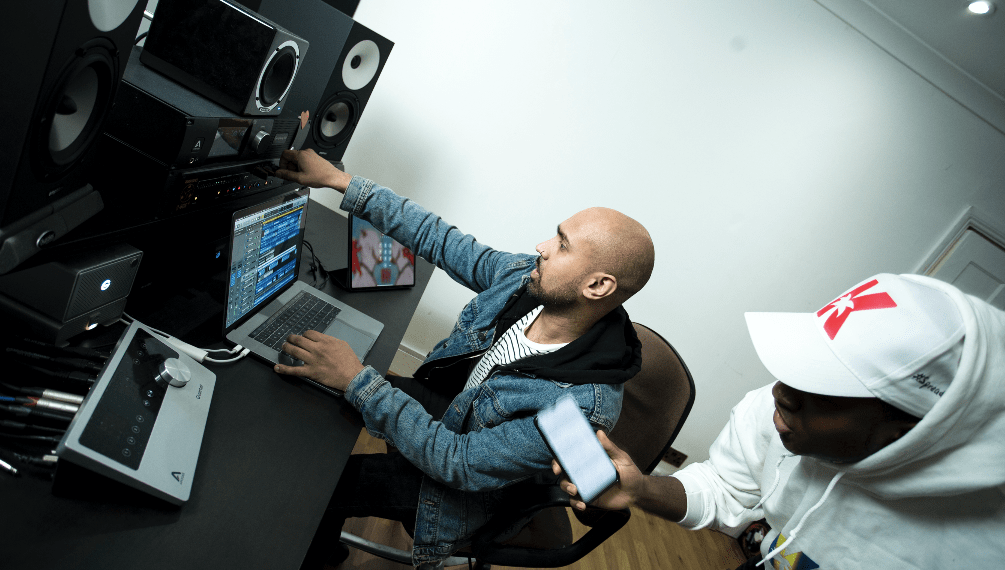 Mix Engineer and Producer, Ashwin Seegobin, talks about Giving Back as Tutor for Top Audio School ACM