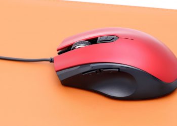 A Mouse Pad can Help Gamers to Play Games with Improved Control and Performance