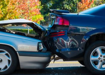 5 Ways to Avoid a Car Accident