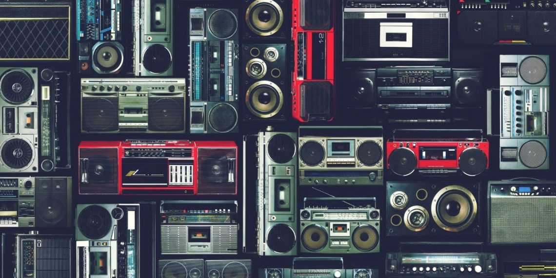 Women and heavy metal: a late but necessary relationship