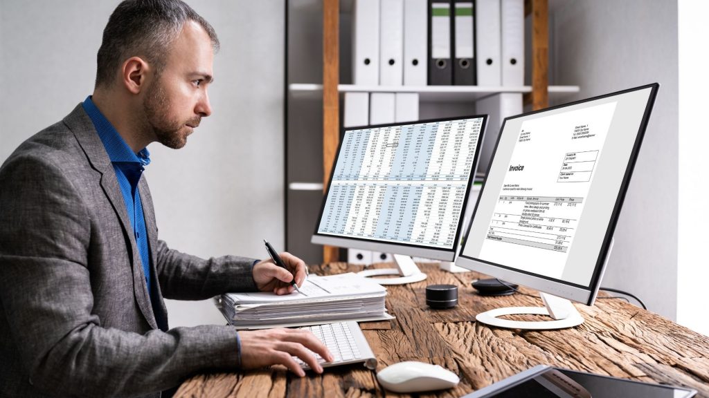 Entrepreneurs Must take the Help of Accounting and Tax Services to Run ...