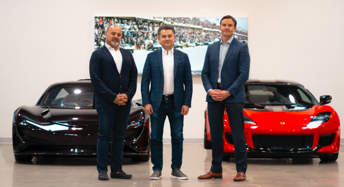 Experts Highlight Some Reasons to Hire a Car Auction Service to Sell a Used Car