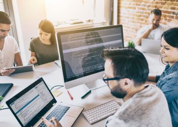 Technology Experts Share Some Points to Consider While Choosing a .Net Development Company 