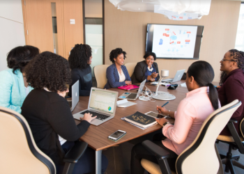 The Easiest Way to Run Multiple Displays from a Laptop