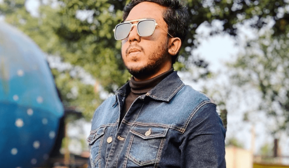 Youngster Joy Khan aka Mahamuduzzaman Joy has Impressed Everyone with his Musical Talent and Entrepreneurial Ability