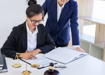 A Professional Business Lawyer can Reduce the Exposure of a Business to Lawsuits