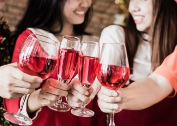 Hosting for the Holidays When you Have Very Limited Space