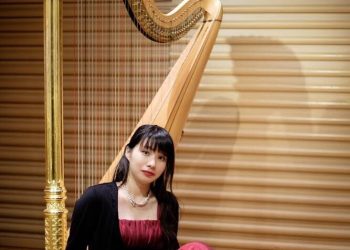 Meet The World Famous Harp Player, Yuki Miyata