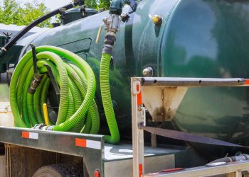 Vacuum Trucks – A Vital Tool For Environmental Services Industry