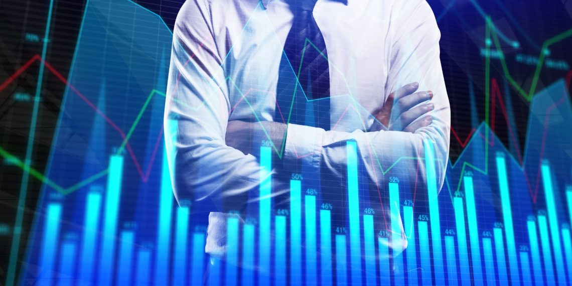 Currency Brokers – Who Are They and Pros of Working With Them