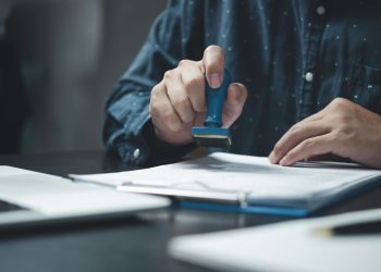 A Paradigm Shift: The Benefits and Challenges of Adopting Verifiable Digital Certificates in Canada’s Healthcare System